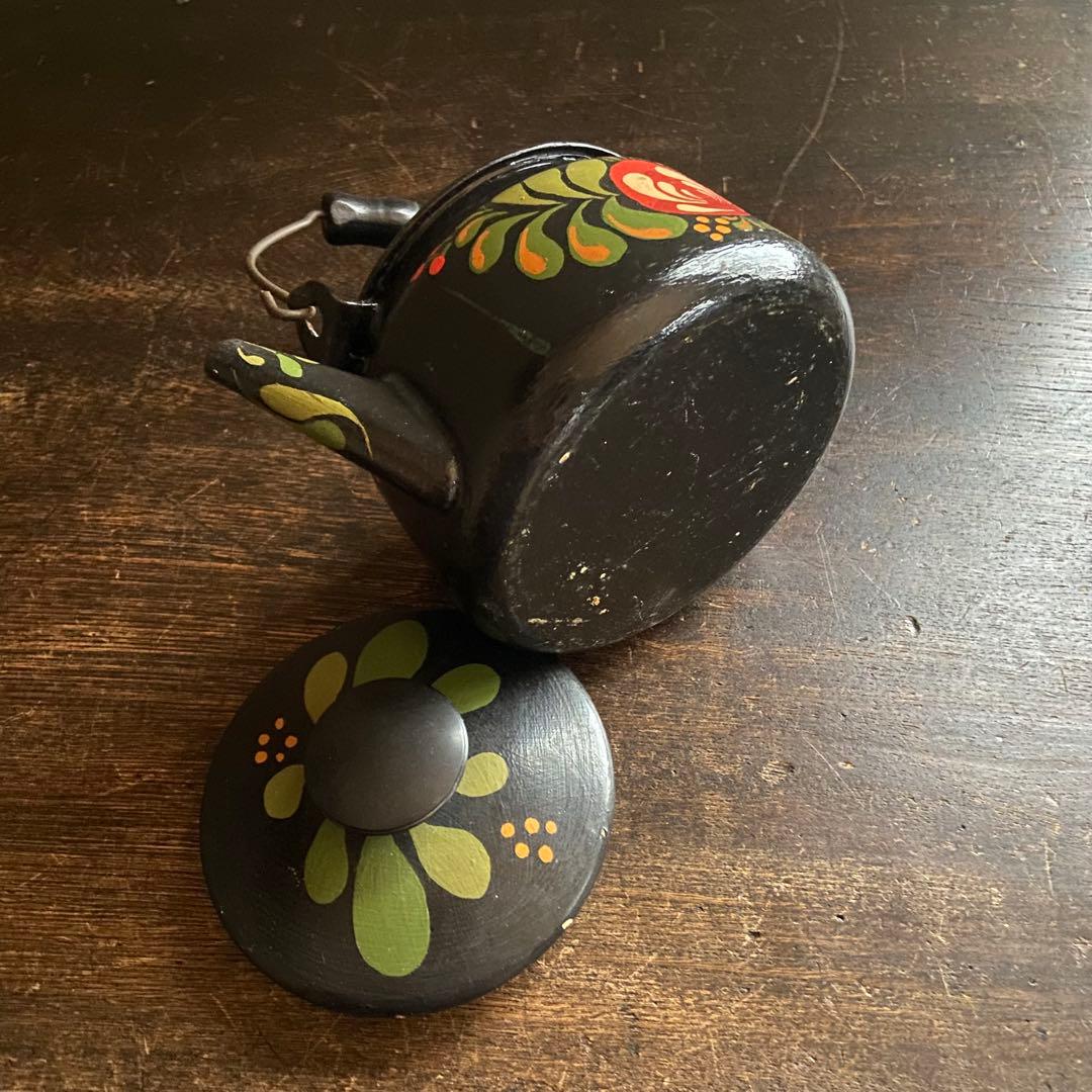 アンティーク　ケトル　琺瑯　ホーロー　小さなやかん　ハンドペイント