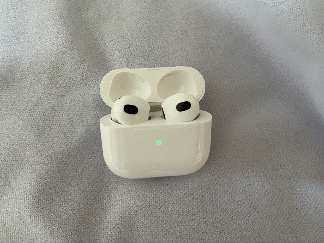 AirPods 第3世代　ワイヤレス充電対応ケース版