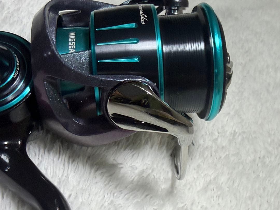 美品　ダイワ23エメラルダスRX FC LT 2500S OH済みフルベアリング