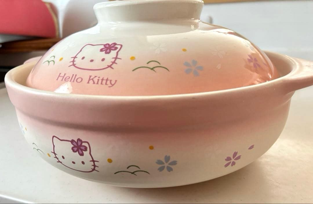 Sanrio　サンリオ　スケーター　ハローキティ　陶器製　土鍋　9号　激レア