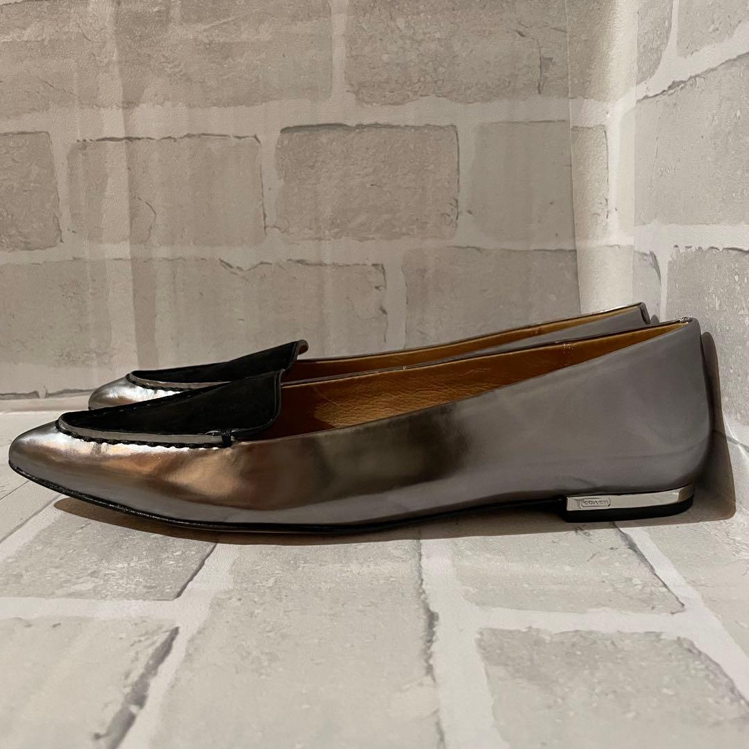 【極美品】COACH フラットシューズ メタリック＆ブラック 38.5 B