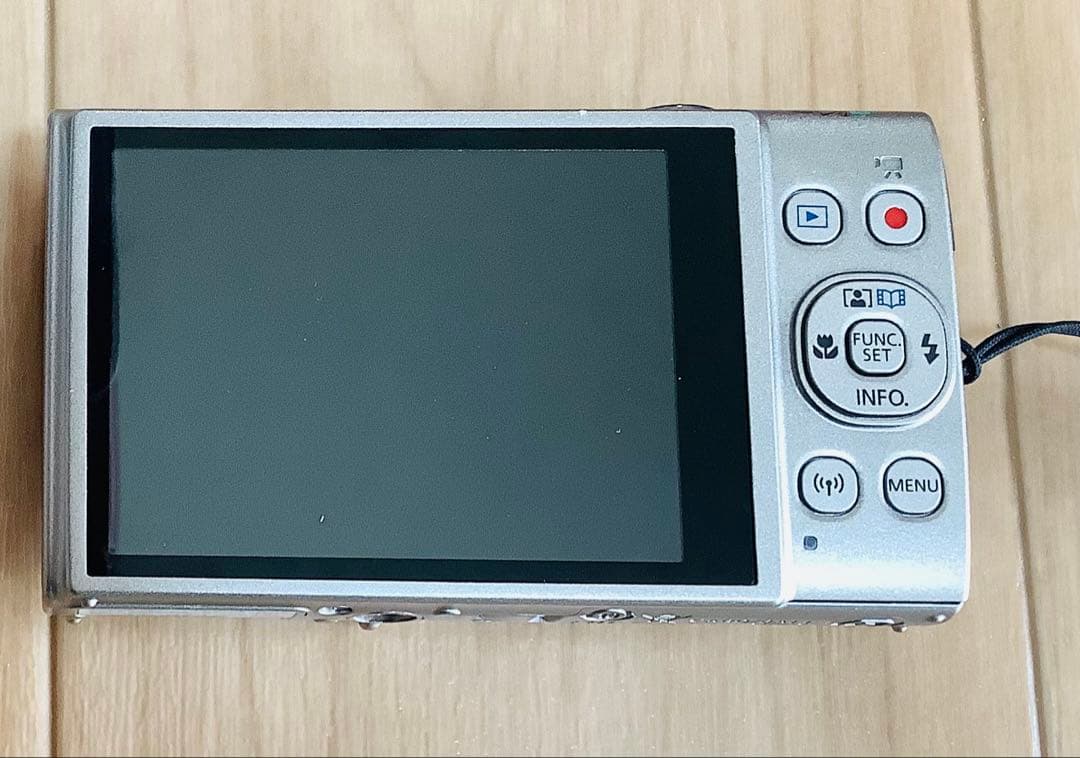 Canon IXY650コンパクトデジタルカメラ（32GB）動作確認済ケース付き