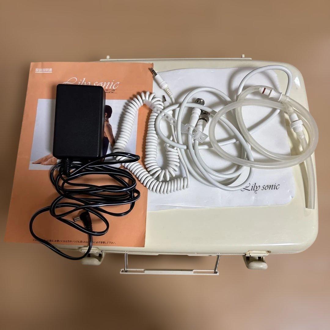 Lily sonic 美顔器　サミット　インターナショナル