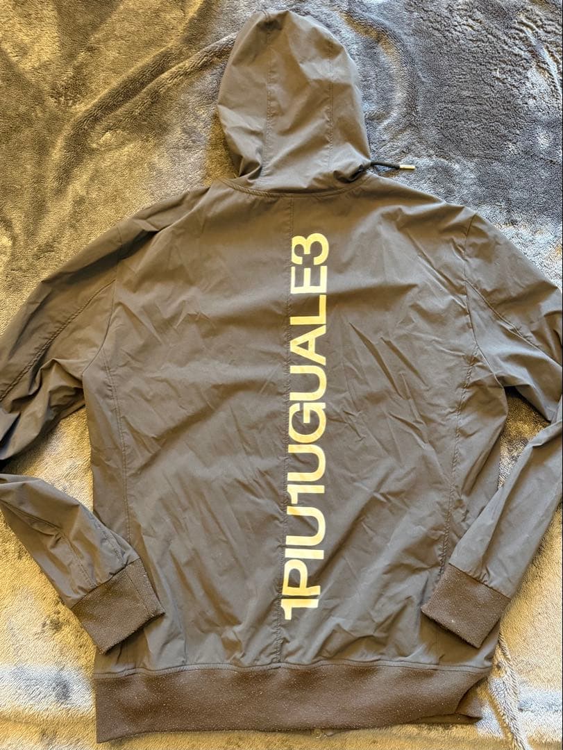 1PIU1UGUALE3 ウノピュゴルフ セットアップ VI Lサイズ相当