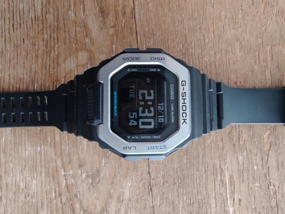 G-SHOCK デジタル腕時計 GBX-100 値下げしました