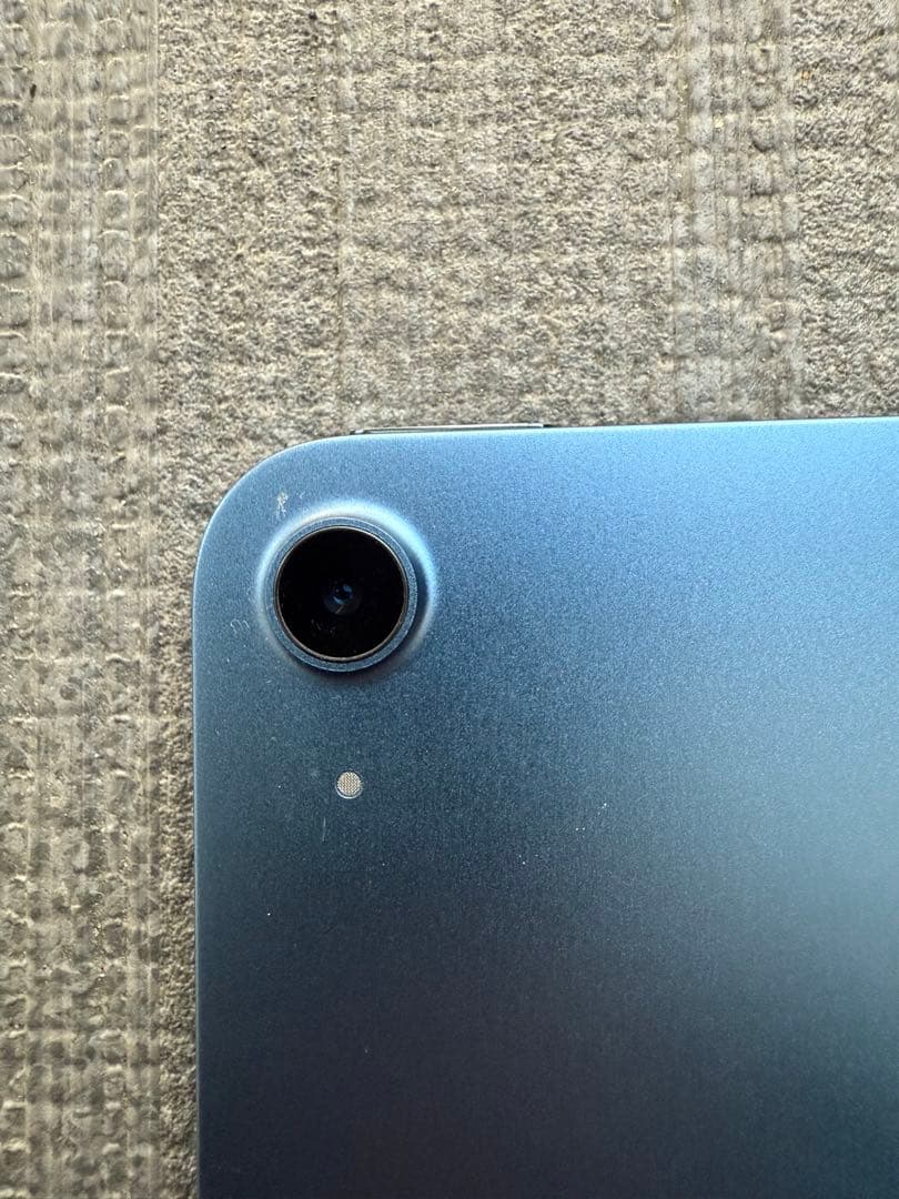 Apple iPad Air (第5世代)ブルー 本体