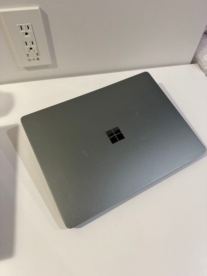 Windowsノート本体 Microsoft Surface Laptop Go 2 i5 128GB