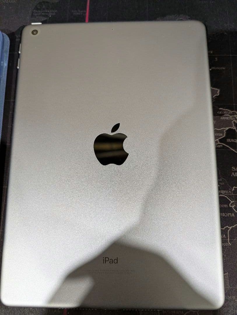 h*e様 美品 iPad Wi-Fi 128GB 第５世代 MP2H2J/A