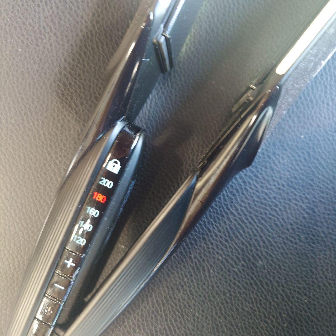 m*e様 ReFa パワーストレートアイロン プロ 　ブラック　2025年製