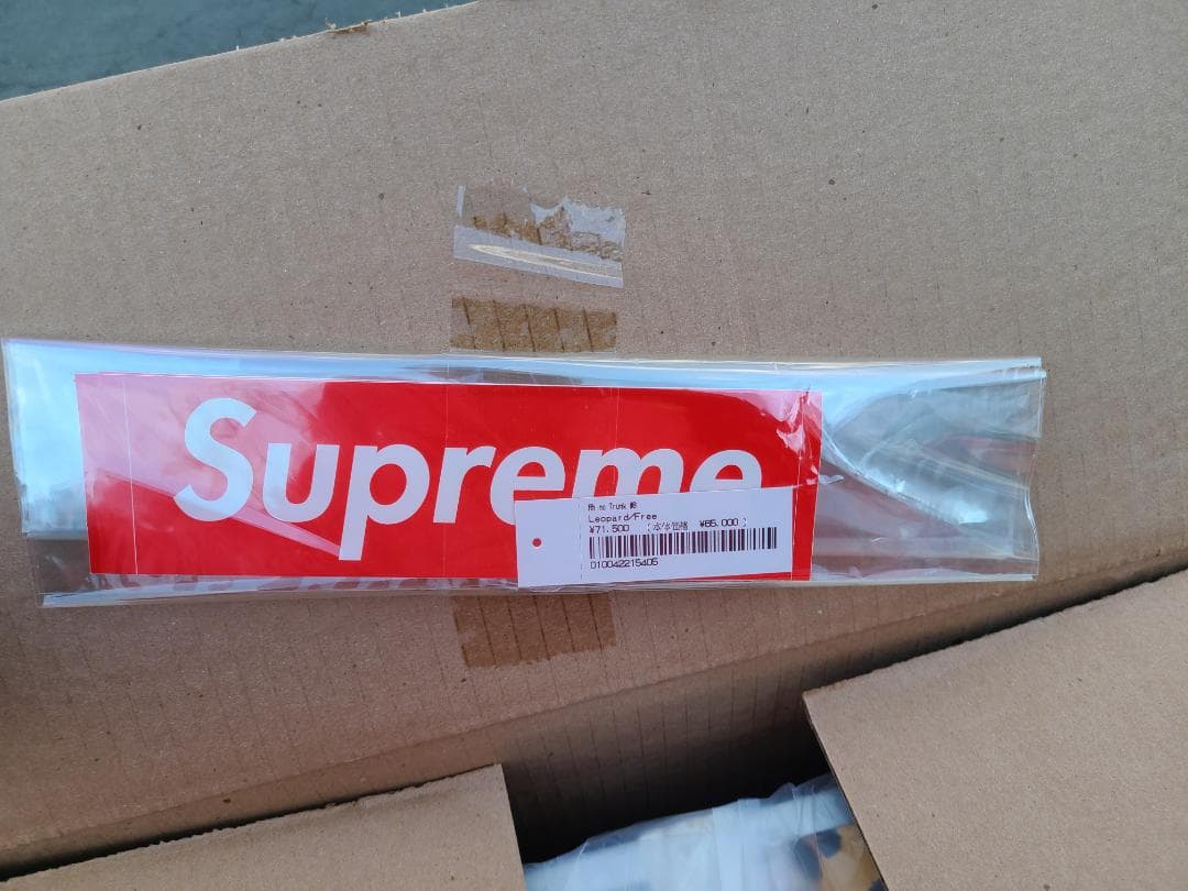 Supreme Rhino Trunk Leopard ライノ レオパード