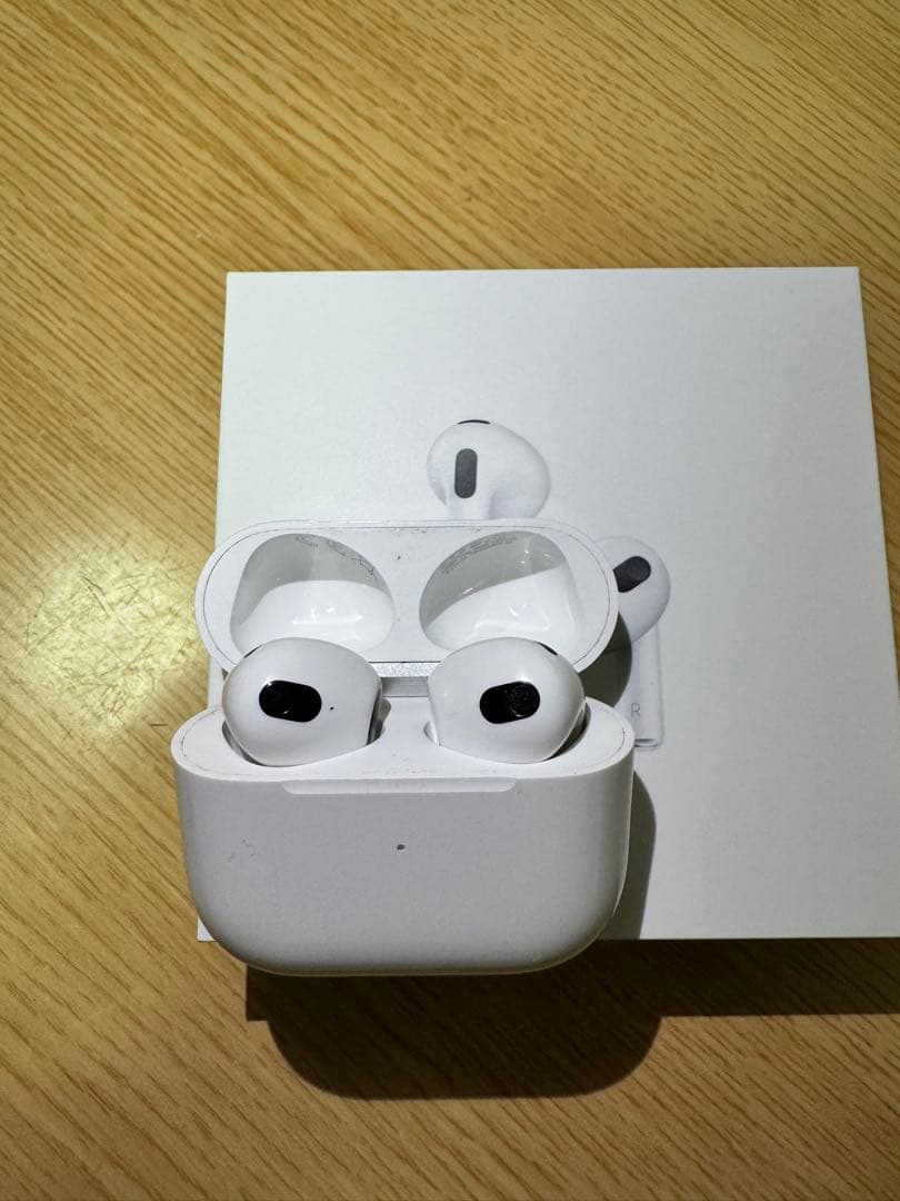 Apple AirPods（第3世代）