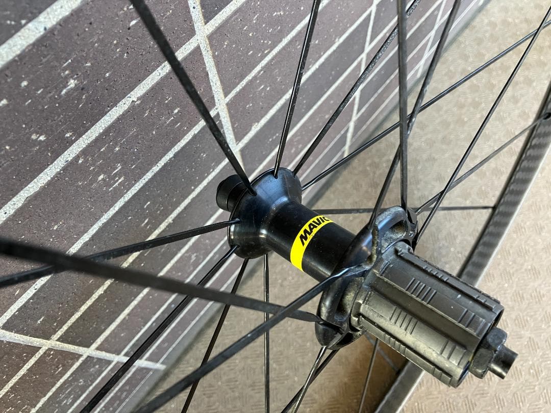 MAVIC　F：KSYRIUM UST　R：COSMIC PRO CARBON