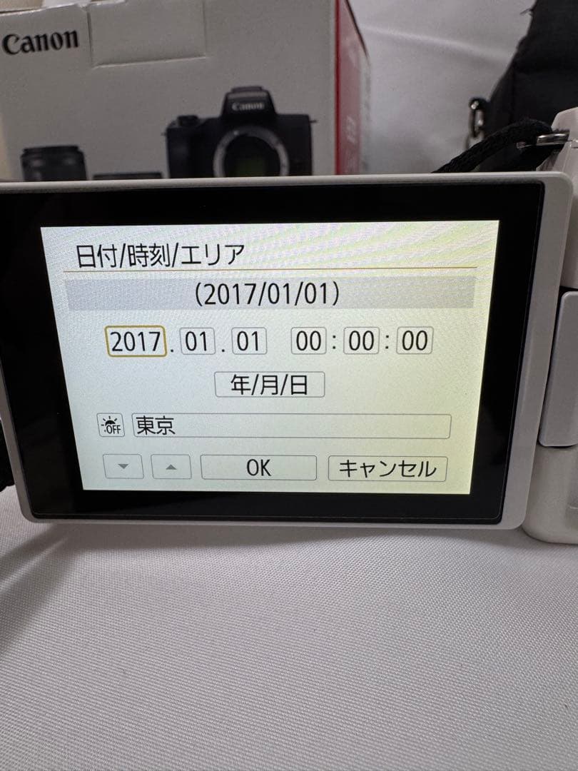 canon EOS Kiss M ダブルレンズ リモコン付♪カメラバック付♪