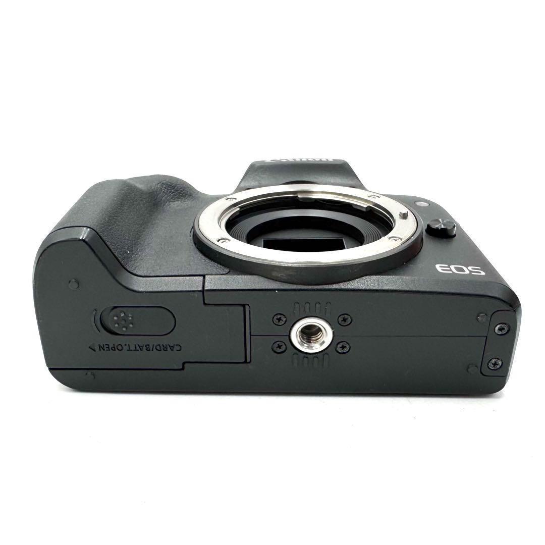 動作良好 Canon EOS Kiss M レンズキット ミラーレス ブラック