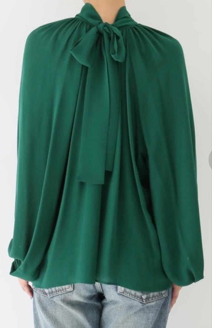 美品★ドゥーズィーエムクラス GGシルクブラウス★グリーン