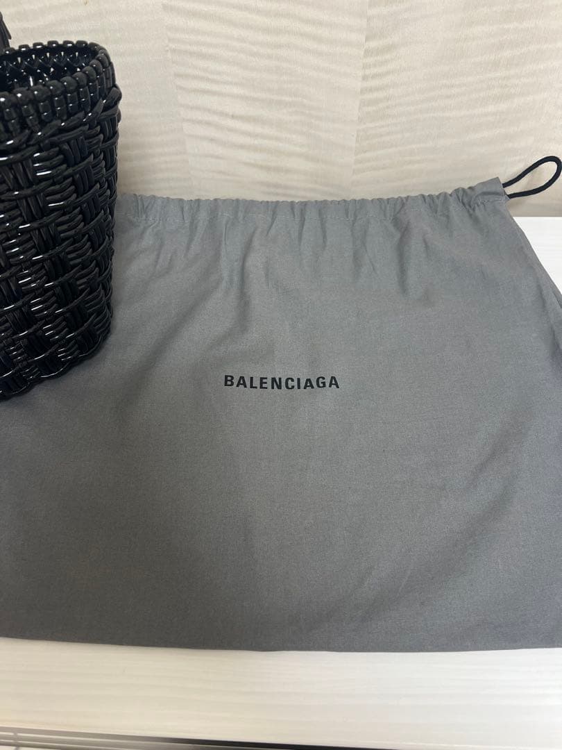 BALENCIAGA ビストロ ブラック かごバッグ