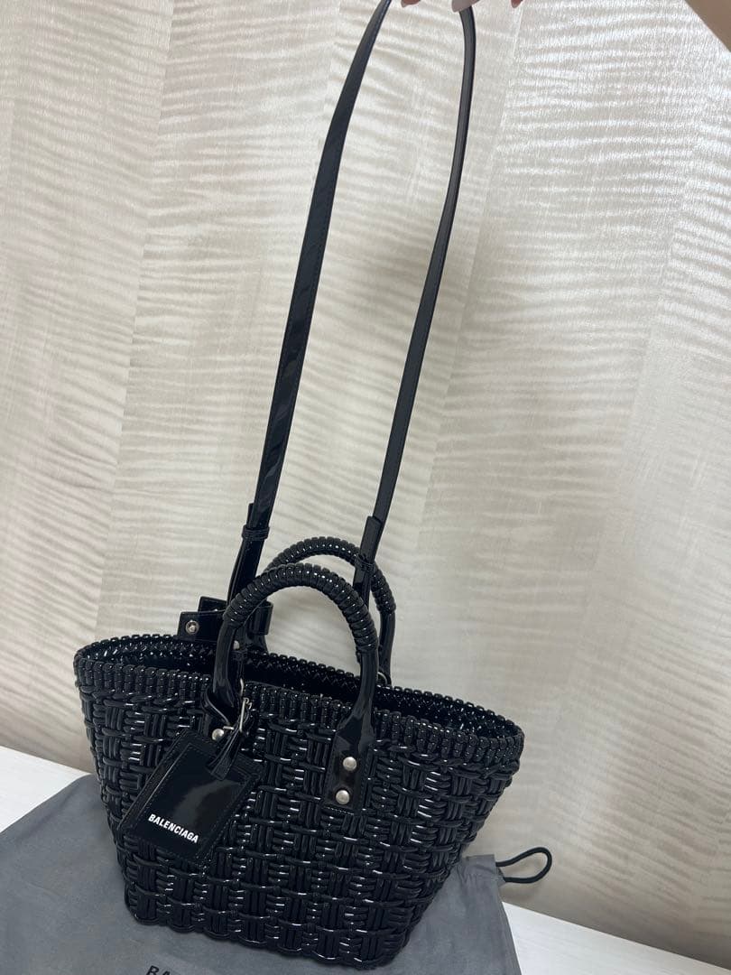 BALENCIAGA ビストロ ブラック かごバッグ