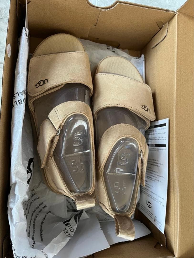UGG ストラップサンダル 22cm ベージュ