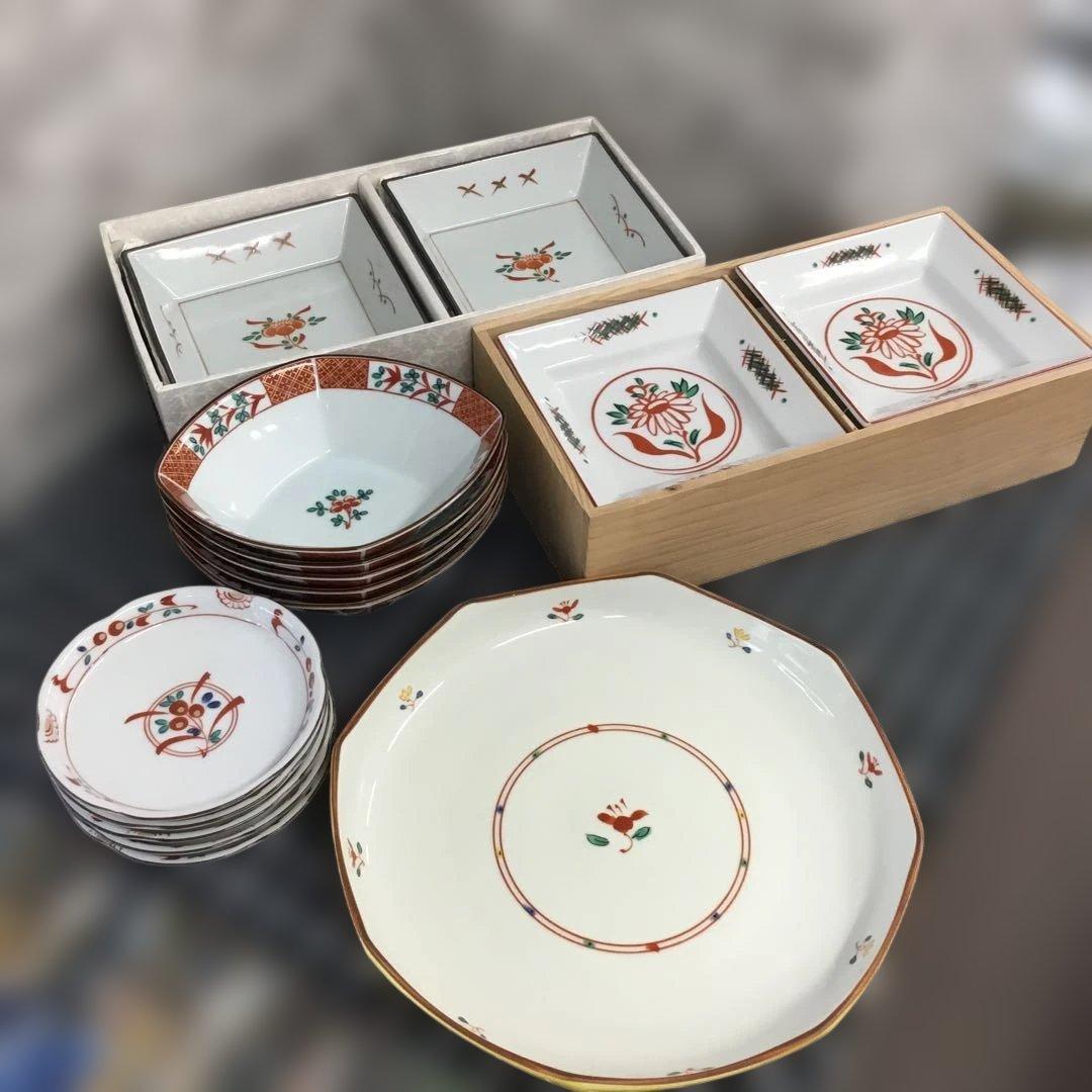 たち吉　呉須赤絵　煮物鉢　赤絵角　花数寄　赤絵皿　花あわせ　橘吉まとめ売り