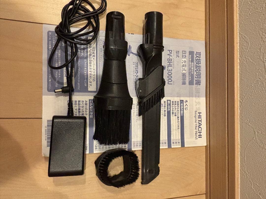 HITACHI コードレス掃除機　PV-BHL3000J BT未使用近　緑LED