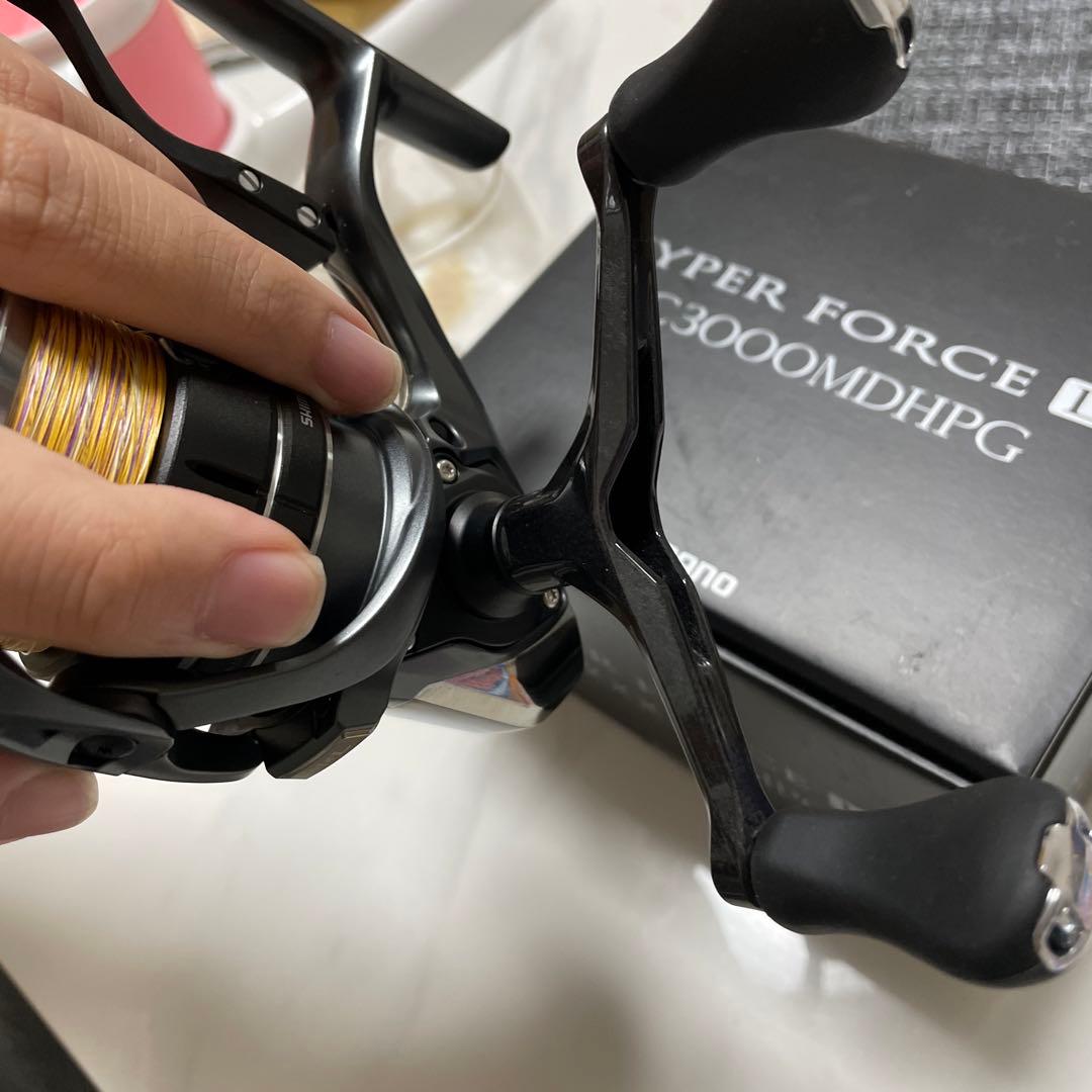 シマノハイパーフォースLB C3000MDHPG スピニングリール