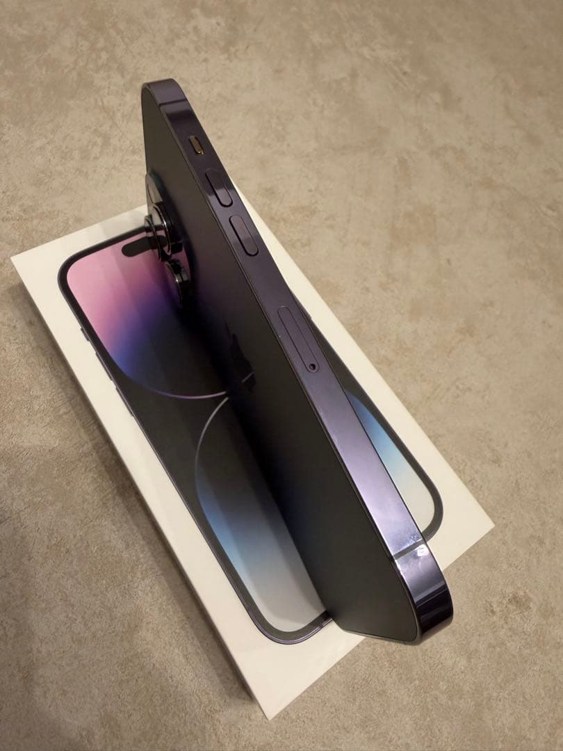 桜餅　Apple iPhone 14 Pro ディープパープル 本体