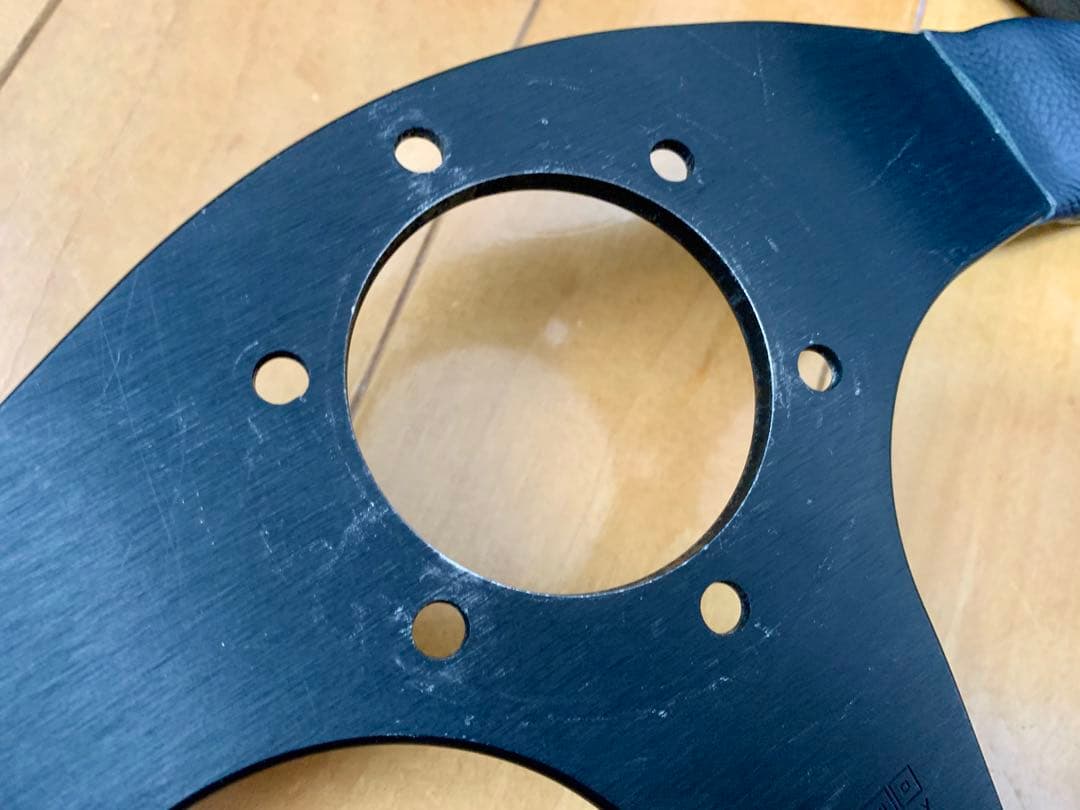 momo TUNER 35φ ステアリング