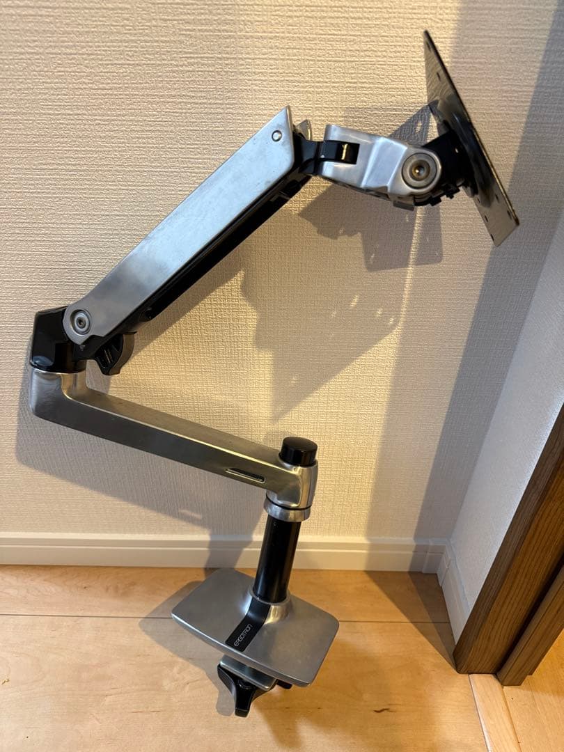 ERGOTRON エルゴトロン LX デスク モニターアーム　シルバー