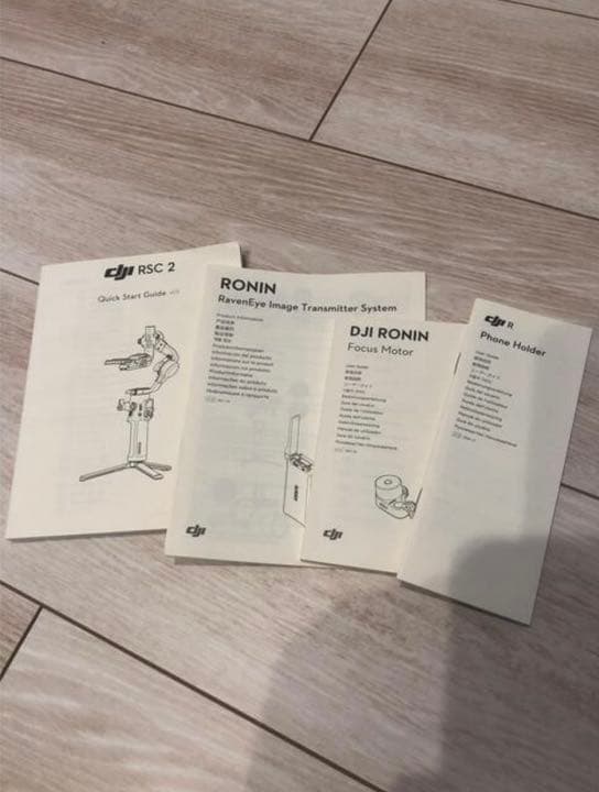 【早い者勝ち】【付属品完備】DJI RSC2 PRO COMBO RONIN