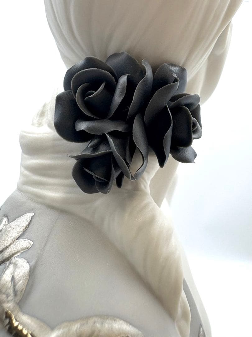 LLADRO リヤドロ セビリアの娘 フィギュリン