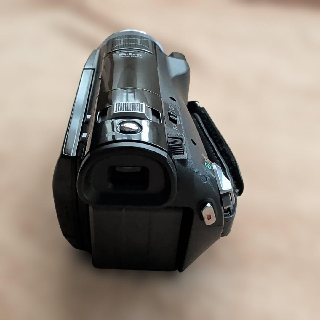Panasonic フルHD ビデオカメラ ブラック HDC-SD100 美品