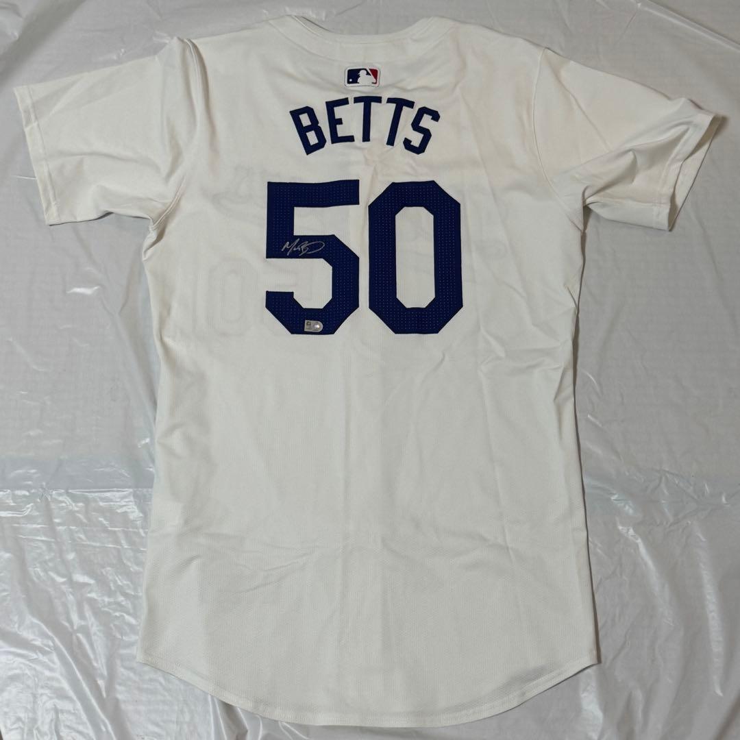 正規品！ ドジャース ベッツ 直筆サイン 支給品 ユニフォーム 大谷翔平