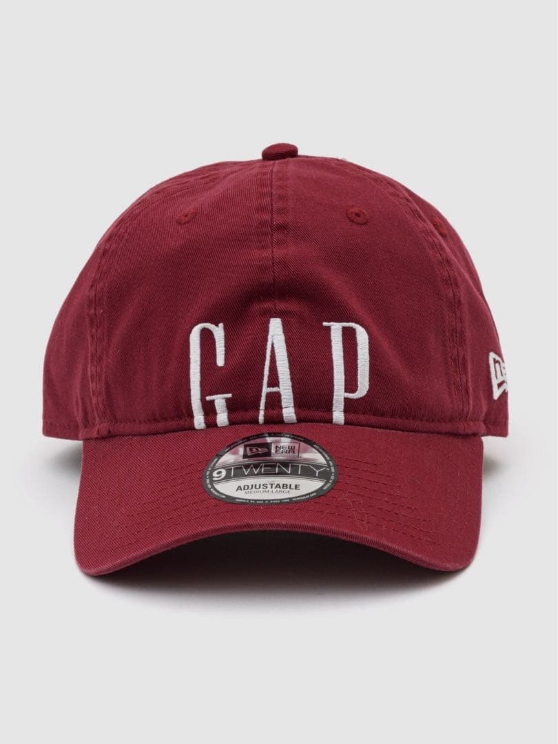 【新品】GAP NEWERA 限定コラボ ロゴ ベースボールキャップ レッド
