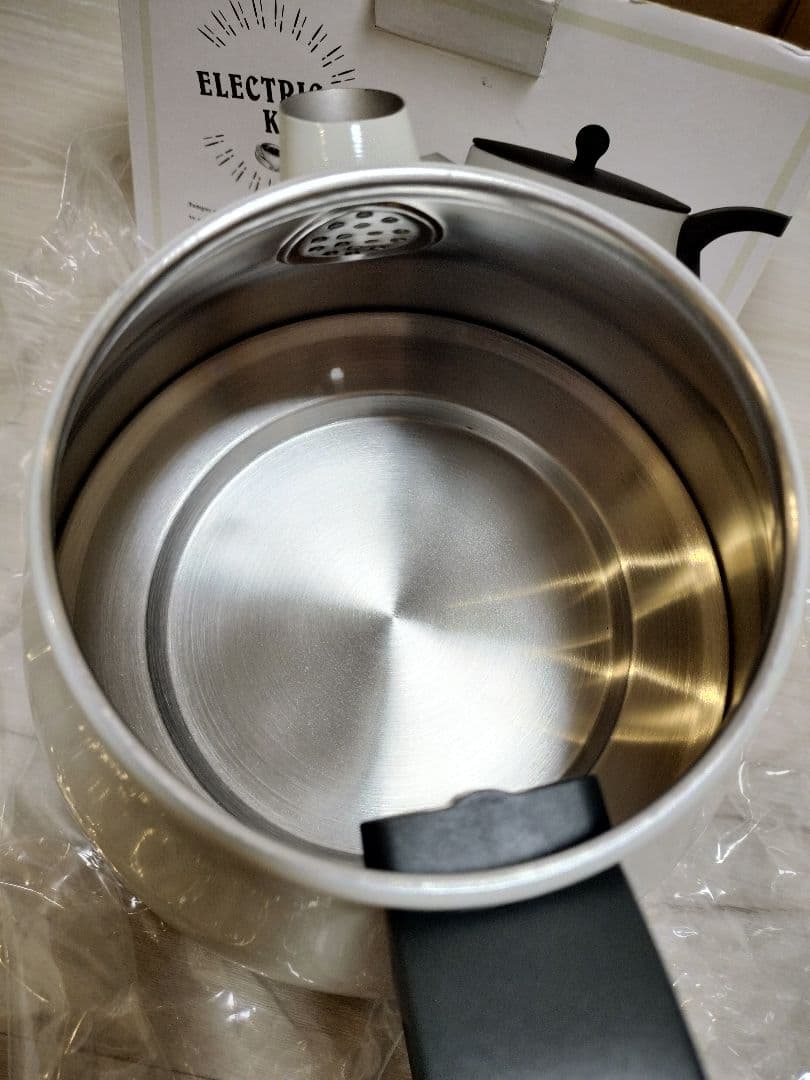 未使用 17年製 Toffy 電気ケトル 0.8L K-KT1 アッシュホワイト