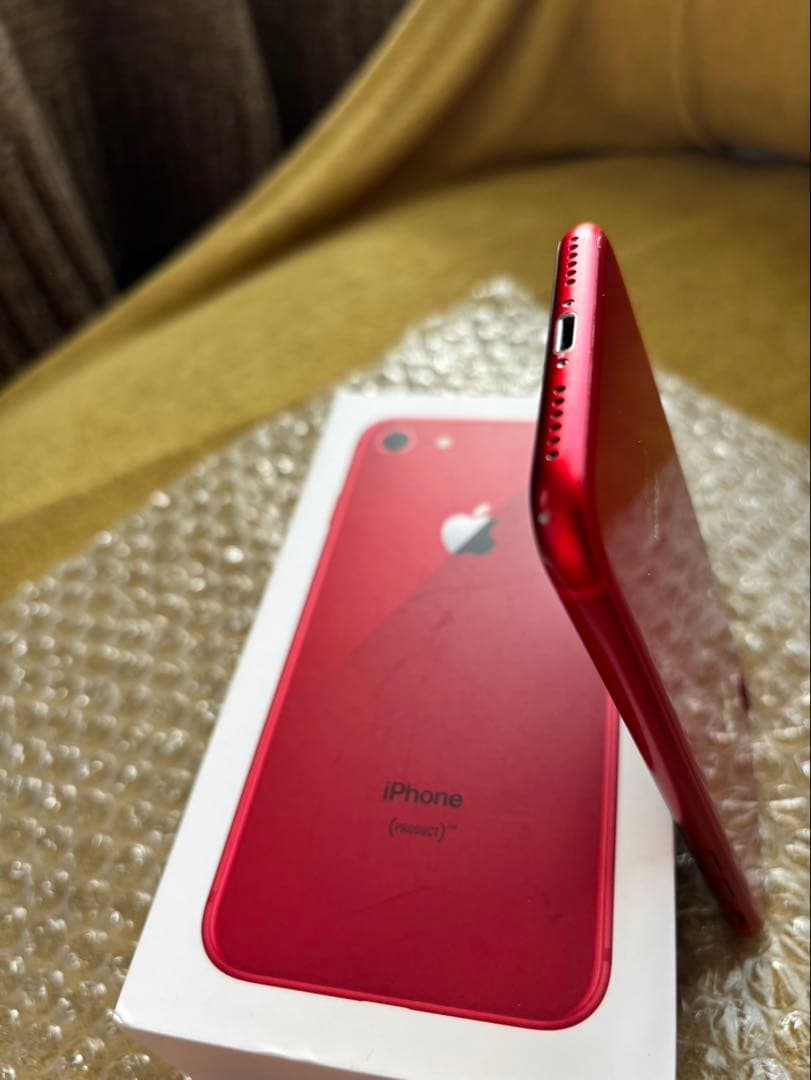 ［SIMフリー/匿名配送］iPhone8 64GB本体 RED