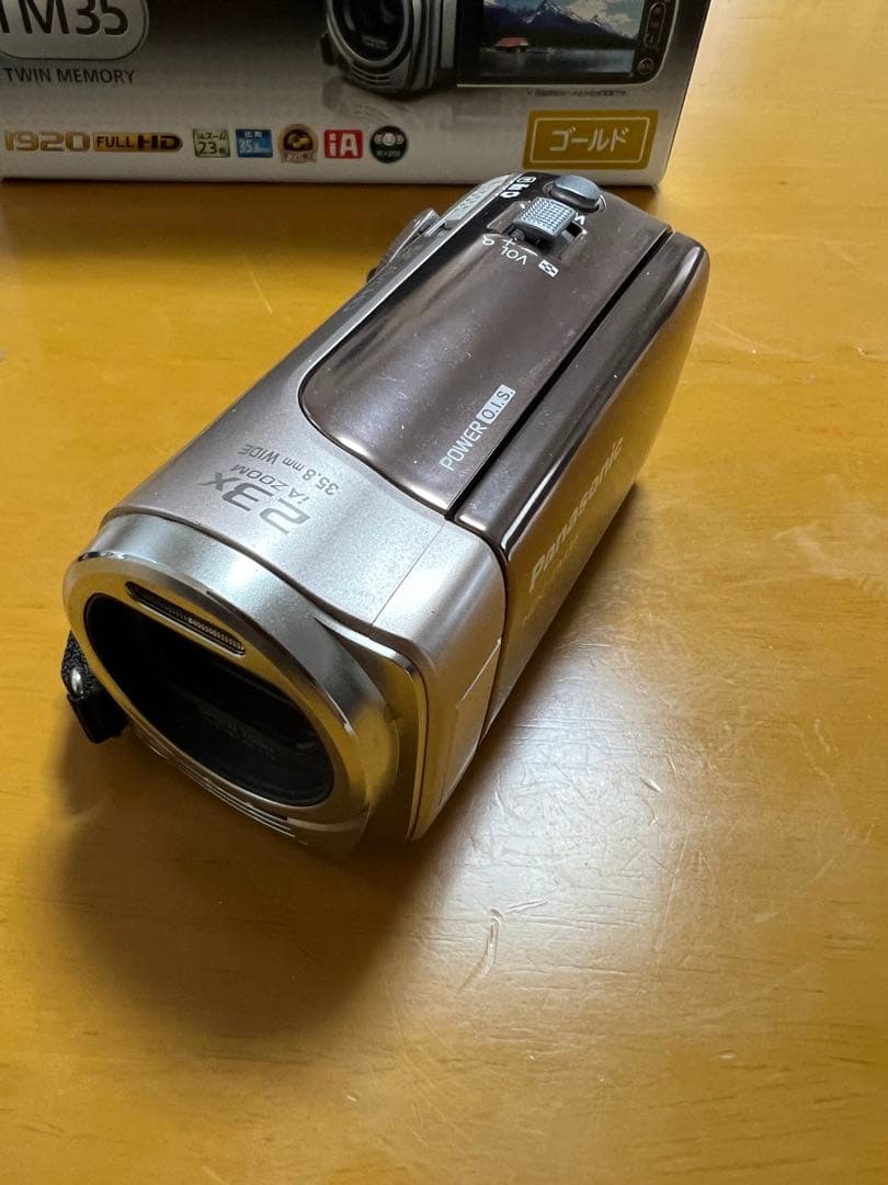Panasonic HDC-TM35 32GB ビデオカメラ
