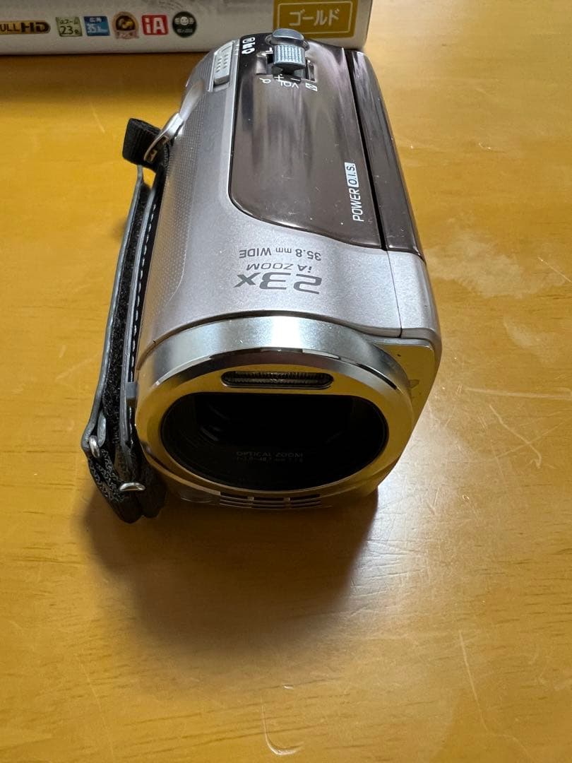 Panasonic HDC-TM35 32GB ビデオカメラ