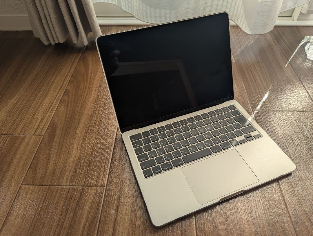 MacBook Air M2 2022 13インチ/8GB/256GB/シルバー