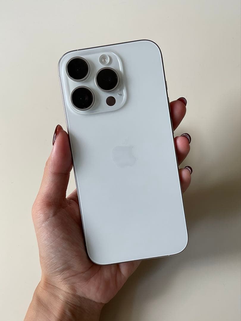 【ジャンク品】iPhone15pro 画面割れ　動作正常