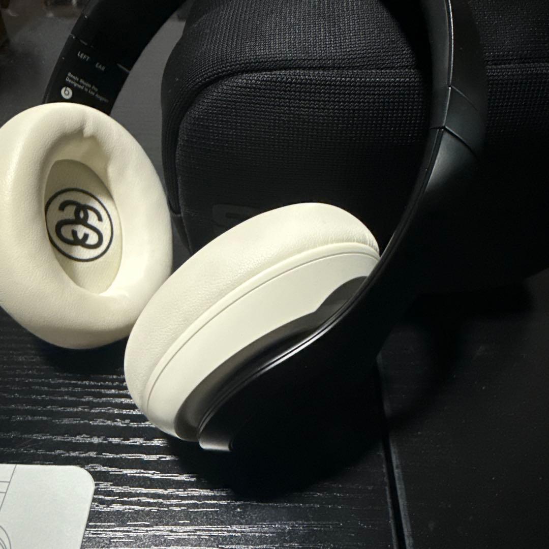 Beats×stussyヘッドホン