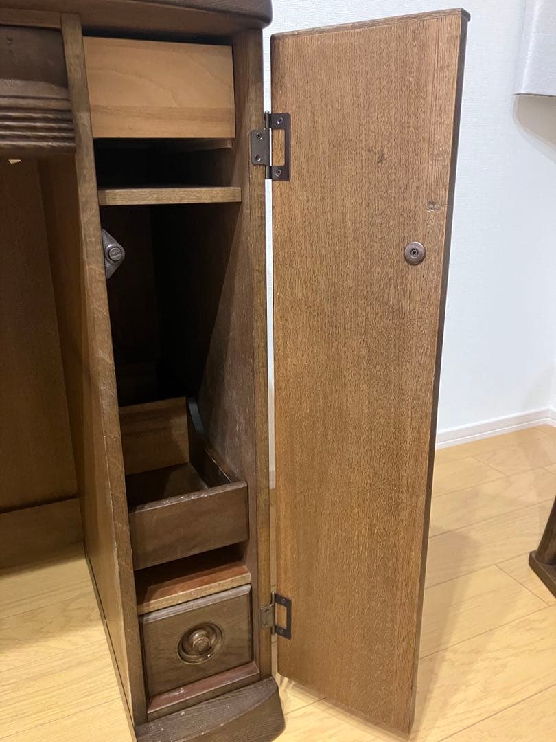 ★最終値下げ★【送料無料】三面鏡ドレッサー★チェア付き★