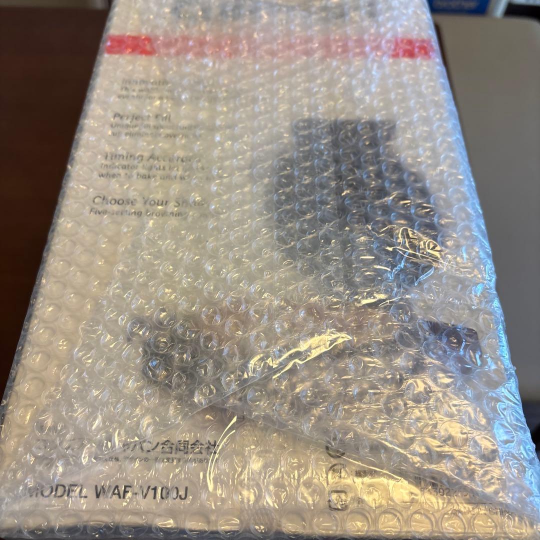 Cuisinart クイジナート WAF-V100 ワッフルメーカー 縦置き