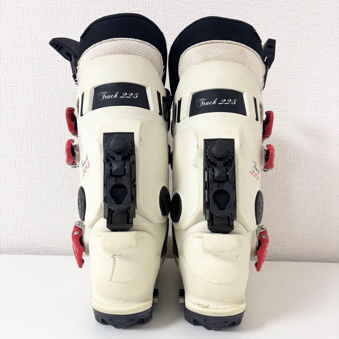 DEELUXE TRACK225 ハードブーツ　24.0cm