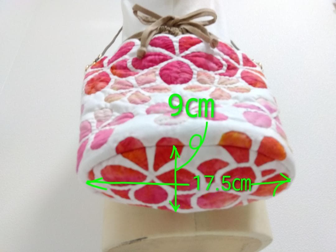 ハワイアンキルト　ハンドメイド　プルメリアショルダーバッグ