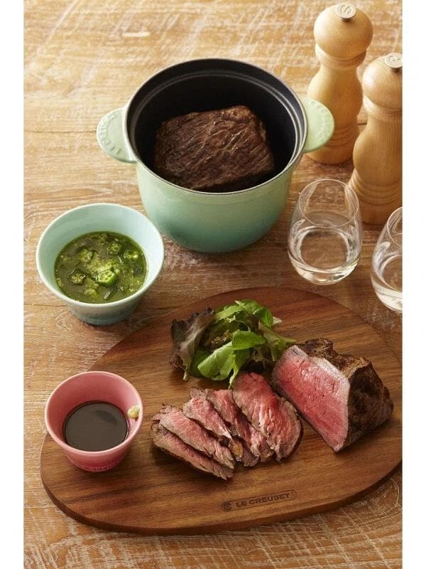 ル・クルーゼ ココット エブリィ 20 フィグ　限定色　ゴールドノブ　新品