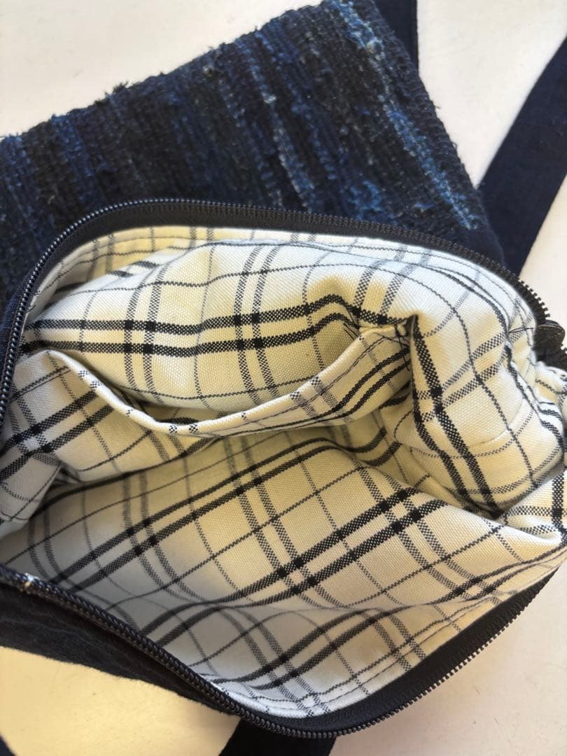 古布　藍染　庄内刺し子と裂織りのショルダーバッグ　絣　リメイク