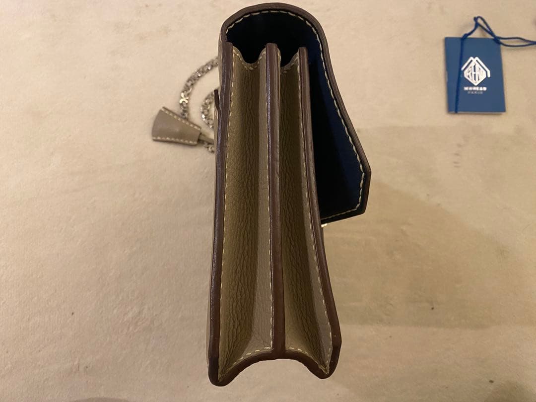 MOREAU PARIS ショルダーバッグ チェーンストラップ付き