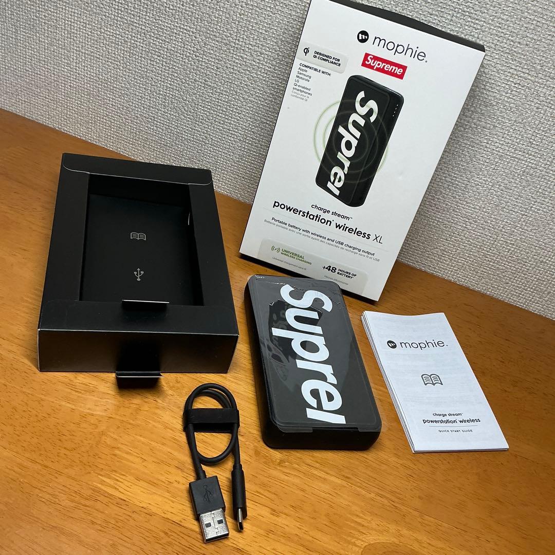 スマホアクセサリー Supreme/mophie powerstation wireless