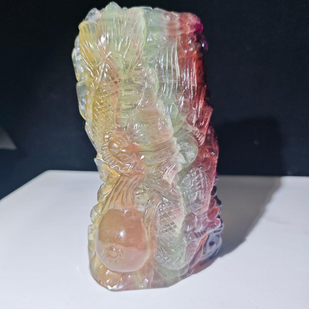 天然石フローライトの龍　ドラゴン　置物　彫物NO.060804