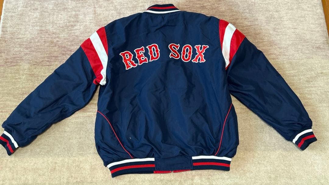 ボストン　レッドソックス　リバーシブル　ジャケット